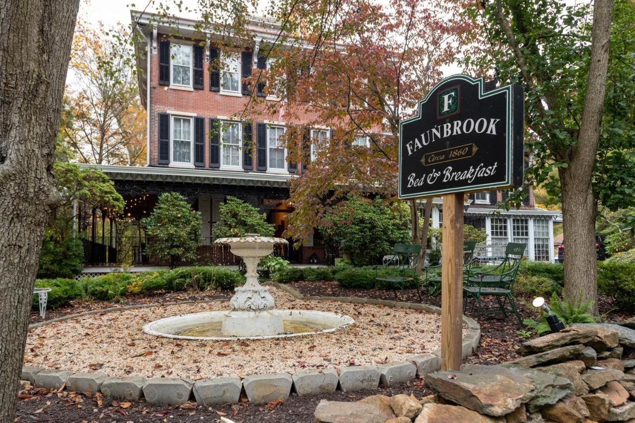 Faunbrook Bed & Breakfast (Adults Only) West Chester Exterior foto